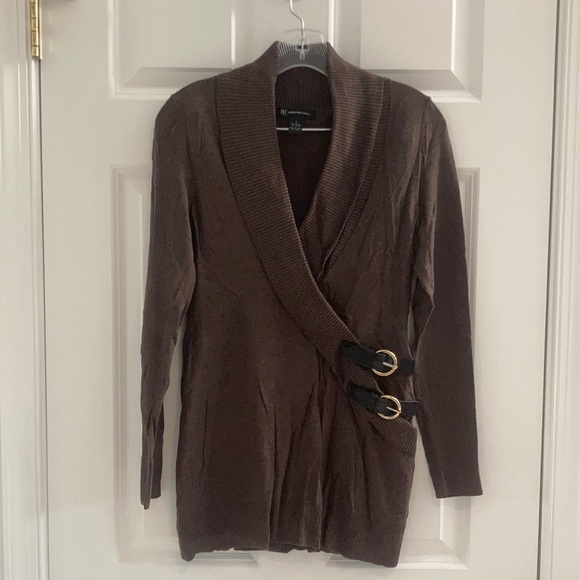 Brown tunic sweater with deep v-neck - Picture 1 of 3